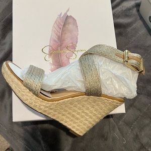 NWOT Jessica Simpson Sandal
